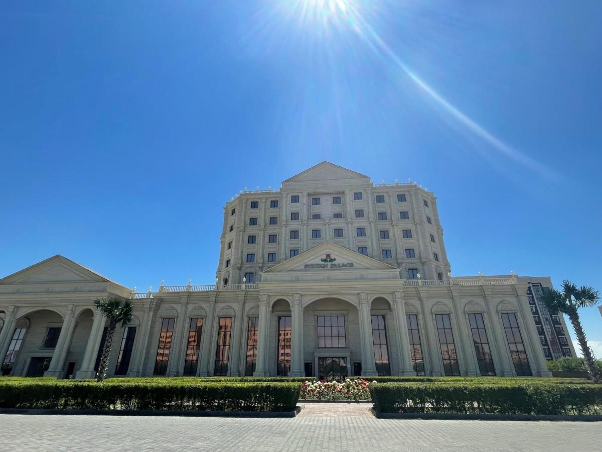 Sultan Palace Hotel Atyraū Exterior foto The University of North Florida's Brooks College of Health